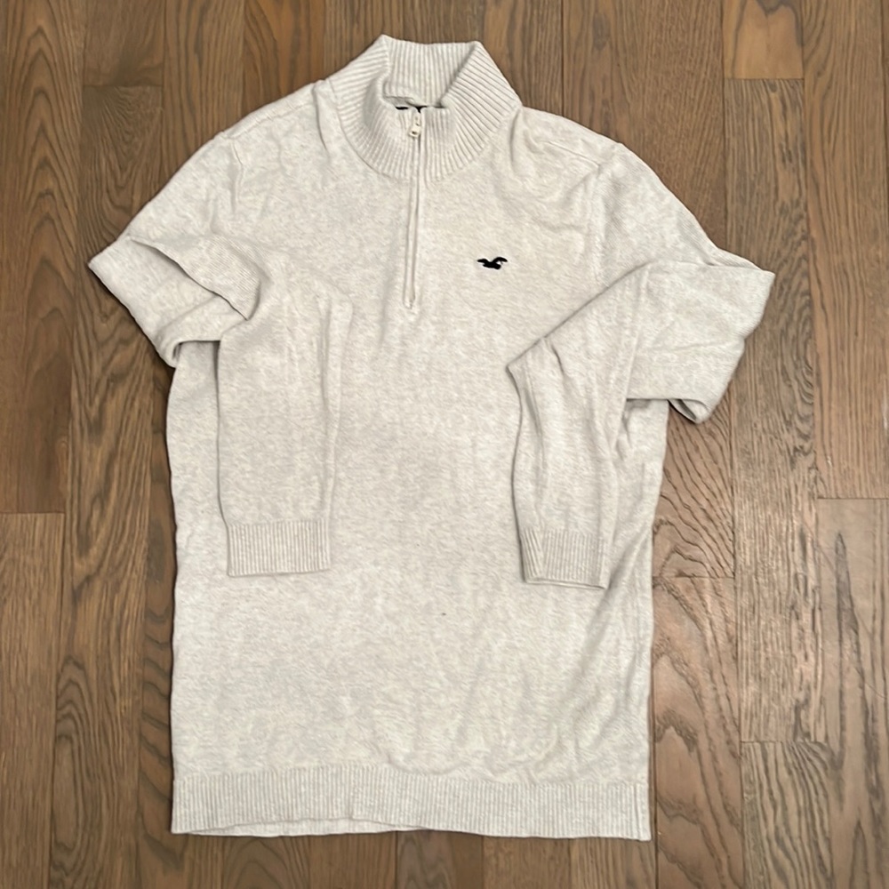 Hollister Quarter Zip Pull Over Sweater